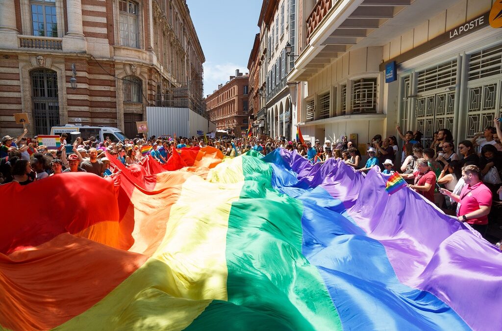 Journée internationale de lutte contre l’homophobie, la transphobie et la biphobie, le 17 mai : Le Département mobilisé dans la lutte contre toutes les discriminations